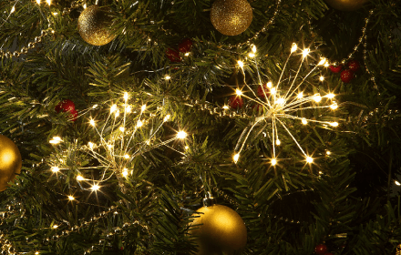 Luces, cintas, guirnaldas