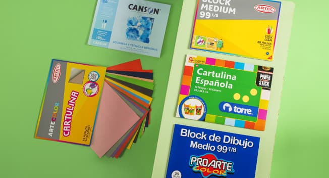 Blocks, cartulinas y papelería