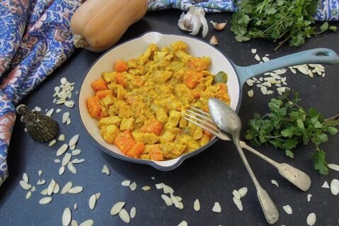 Curry de pollo y zapallo butternut