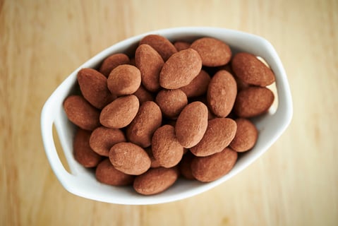 Almendras cubiertas de cacao